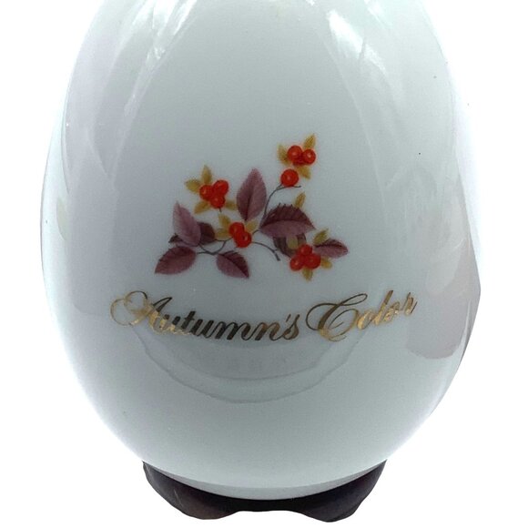 Vtg Avon 1987 Autumns Colors Porcelain Egg E. Hoffmann Floral Wooden Stand 4” - Picture 2 of 6